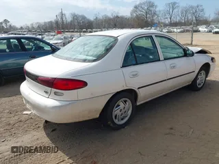 1998 Ford Escort LX с VIN 1FAFP10P5WW144759, выставлен на аукционе IAAI как лот 41519243 с пробегом 115 979 миль миль и . История ставок и продаж доступна на DreamBid. Изображение 4.