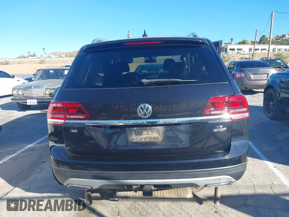 2019 Volkswagen Atlas SE with VIN 1V2LR2CAXKC566024, listed as a IAAI auction lot 41296531 with 106,175 mi miles and . Bid and sale history available at DreamBid. Image 16.