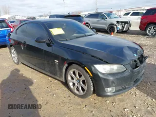 2009 BMW 3 Series 328i xDrive z VIN WBAWC33519PC87654, wystawiony jako IAAI lot #41218768 z przebiegiem 137 022 mil mil oraz . Historia ofert i sprzedaży dostępna na DreamBid. Obrazek 1.