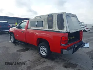 2009 GMC Sierra 1500 Work Truck z VIN 1GTEC14X39Z192372, wystawiony jako IAAI lot #42159886 z przebiegiem 85 154 mil mil oraz . Historia ofert i sprzedaży dostępna na DreamBid. Obrazek 3.