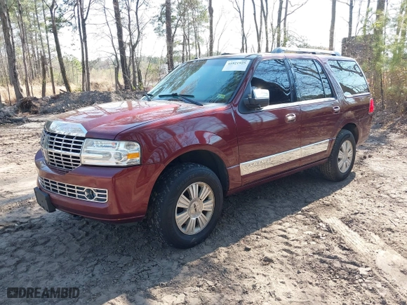 2012 Lincoln Navigator with VIN 5LMJJ2H51CEL08839, listed as a IAAI auction lot 41921925 with 430,163 mi miles. Bid and sale history available at carsss.com. Image 17.