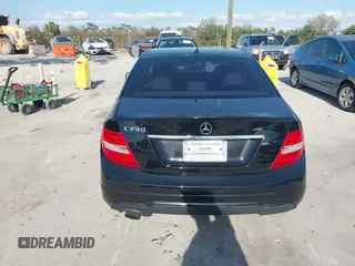 2014 Mercedes-Benz C-Class C 250 Sport with VIN WDDGF4HB3EG250671, listed as a IAAI auction lot 41607910 with 136,556 mi miles. Bid and sale history available at carsss.com. Image 17.