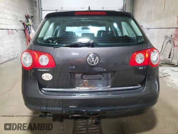 2008 Volkswagen Passat Komfort with VIN WVWLK73C88E240272, listed as a Copart auction lot 57714685 with 155,441 mi miles and Clean title. Bid and sale history available at DreamBid. Image 6.
