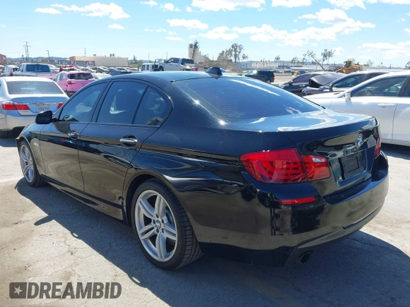 2013 BMW 5 Series 535i with VIN WBAFR7C5XDC821513, listed as a IAAI auction lot 41939709 with 132,335 mi miles and . Bid and sale history available at DreamBid. Image 3.