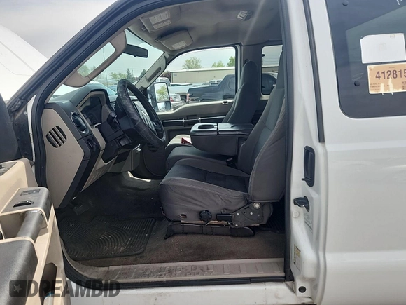 2009 Ford F-250 XL with VIN 1FTNX20529EA11705, listed as a IAAI auction lot 42793654 with 272,233 mi miles and . Bid and sale history available at DreamBid. Image 29.
