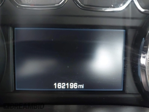 2015 Chevrolet Silverado 1500 LT with VIN 1GCRCREC1FZ308563, listed as a IAAI auction lot 41455858 with 162,196 mi miles. Bid and sale history available at carsss.com. Image 14.
