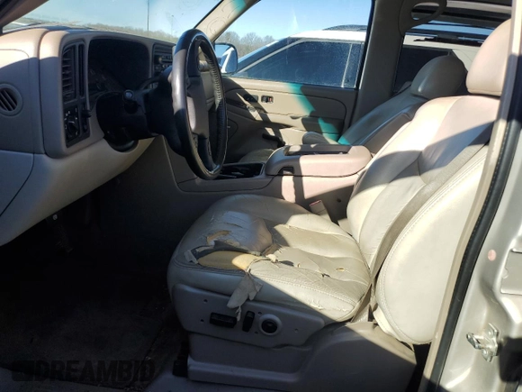 2005 Chevrolet Suburban LT with VIN 3GNEC16Z45G146274, listed as a Copart auction lot 44751375 with 249,658 mi miles and Salvage Title. Bid and sale history available at carsss.com. Image 7.
