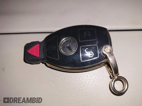 2014 Mercedes-Benz E 350 Sport with VIN WDDHF5KB1EB012110, listed as a IAAI auction lot 42318547 with Not provided miles and . Bid and sale history available at DreamBid. Image 11.