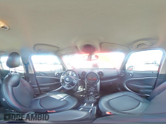 2015 MINI Countryman with VIN WMWZB3C58FWR44187, listed as a Copart auction lot 48236575 with 84,791 mi miles and Salvage Title. Bid and sale history available at DreamBid. Image 12.