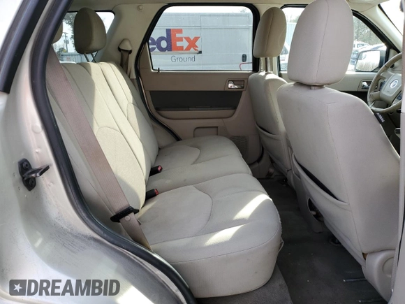 2010 Mercury Mariner with VIN 4M2CN9BG6AKJ08457, listed as a Copart auction lot 89189845 with 138,940 mi miles and Clean title. Bid and sale history available at DreamBid. Image 11.