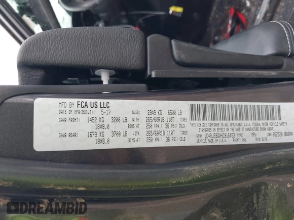 2017 Jeep Grand Cherokee Limited with VIN 1C4RJEBG0HC915453, listed as a IAAI auction lot 41461184 with 194,506 mi miles. Bid and sale history available at carsss.com. Image 9.