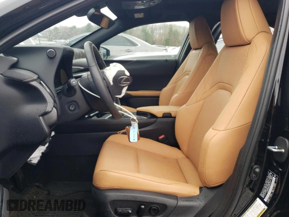 2024 Lexus UX 250h Premium z VIN JTHP9JBH8R2079141, wystawiony jako Copart lot #52611565 z przebiegiem 7 700 mil mil oraz Szkoda całkowita • Salvage title. Historia ofert i sprzedaży dostępna na DreamBid. Obrazek 7.