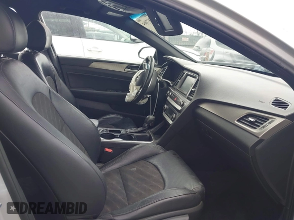 2019 Hyundai Sonata SEL with VIN 5NPE34AF1KH805776, listed as a IAAI auction lot 41877864 with Not Provided miles and . Bid and sale history available at DreamBid. Image 5.