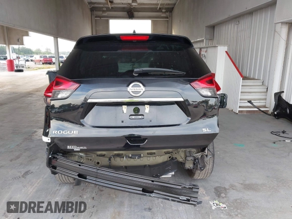 2019 Nissan Rogue SV with VIN 5N1AT2MTXKC809627, listed as a IAAI auction lot 40705533 with 28,463 mi miles and . Bid and sale history available at DreamBid. Image 17.