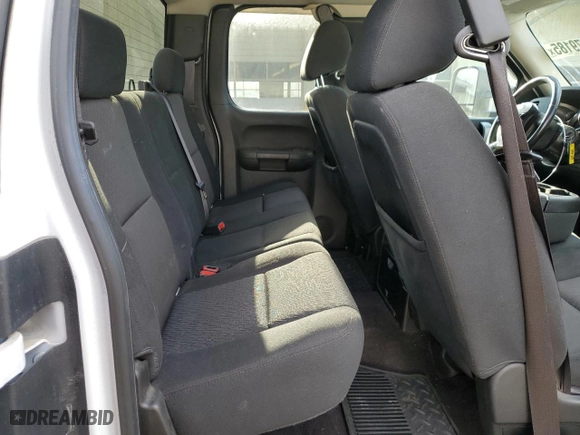 2013 GMC Sierra 2500HD SLE with VIN 1GT220C86DZ256570, listed as a Copart auction lot 45479185 with 233,422 mi miles and Salvage Title. Bid and sale history available at carsss.com. Image 10.