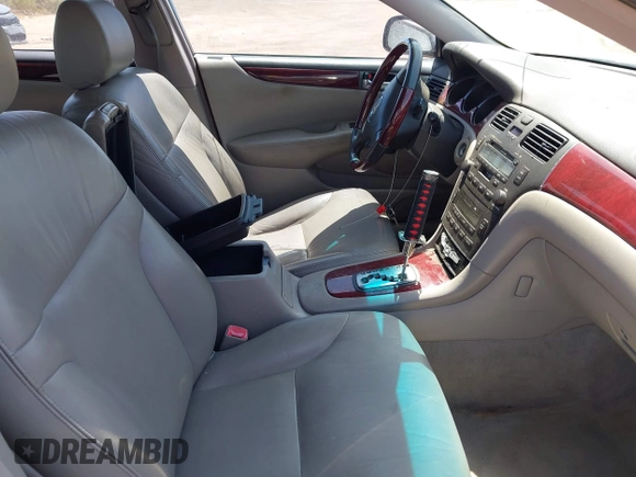 2004 Lexus ES 350 with VIN JTHBA30G645006073, listed as a IAAI auction lot 42548857 with 187,475 mi miles and . Bid and sale history available at DreamBid. Image 5.