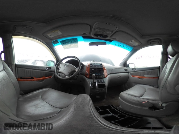 2010 Toyota Sienna XLE with VIN 5TDYK4CC9AS337081, listed as a IAAI auction lot 42218064 with 260,606 mi miles and . Bid and sale history available at carsss.com. Image 18.