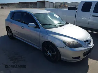 2008 Mazda Mazda3 s Sport with VIN JM1BK344181806033, listed as a IAAI auction lot 41680893 with 152,103 mi miles. Bid and sale history available at carsss.com. Image 1.