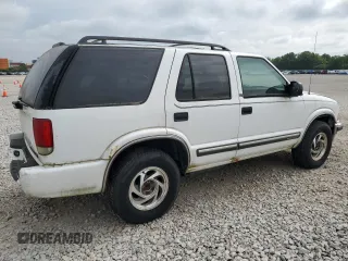 2001 Chevrolet Blazer LT с VIN 1GNDT13W51K250894, выставлен на аукционе Copart как лот 59919775 с пробегом 152 535 миль миль и Чистый • Clean title. История ставок и продаж доступна на DreamBid. Изображение 3.