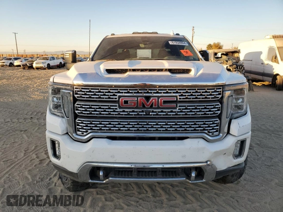 2021 GMC Sierra 3500HD Denali z VIN 1GT49WEYXMF156221, wystawiony jako Copart lot #81958804 z przebiegiem 60 986 mil mil oraz Nie do naprawy • Non repairable. Historia ofert i sprzedaży dostępna na DreamBid. Obrazek 5.