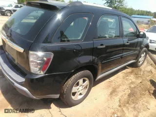 2006 Chevrolet Equinox LS with VIN 2CNDL13F266185839, listed as a IAAI auction lot 42082046 with 104,475 mi miles. Bid and sale history available at carsss.com. Image 4.