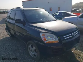 2008 Kia Sportage LX with VIN KNDJF724387464477, listed as a IAAI auction lot 41804925 with 187,395 mi miles. Bid and sale history available at carsss.com. Image 1.