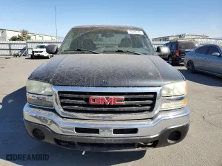 2003 GMC Sierra 1500 SLT with VIN 2GTEC19T531213468, listed as a Copart auction lot 78383764 with 186,202 mi miles and Clean Title. Bid and sale history available at carsss.com. Image 5.
