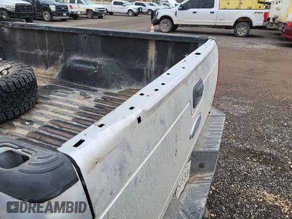 2015 Ford F-250 Lariat with VIN 1FT7W2BTXFEB10761, listed as a IAAI auction lot 42621236 with 209,886 mi miles and . Bid and sale history available at DreamBid. Image 6.