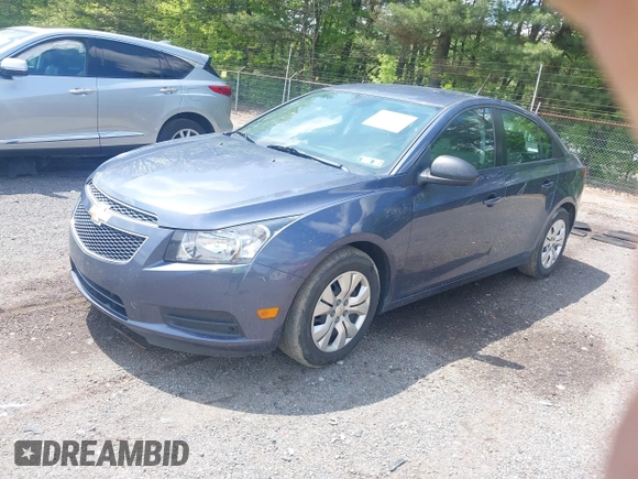 2014 Chevrolet Cruze LS with VIN 1G1PA5SG5E7450771, listed as a IAAI auction lot 42214200 with 66,312 mi miles and . Bid and sale history available at DreamBid. Image 17.