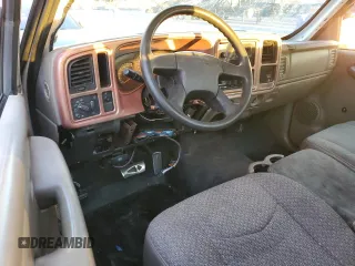 2003 GMC Sierra 1500 with VIN 1GTGC24U73Z132669, listed as a Copart auction lot 79240364 with Not Provided miles and Salvage Title. Bid and sale history available at DreamBid. Image 8.