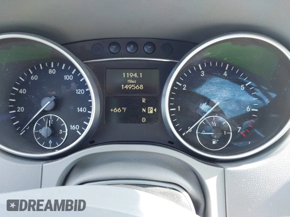 2010 Mercedes-Benz M 350 with VIN 4JGBB8GBXAA563623, listed as a IAAI auction lot 42188581 with 149,568 mi miles and . Bid and sale history available at DreamBid. Image 7.
