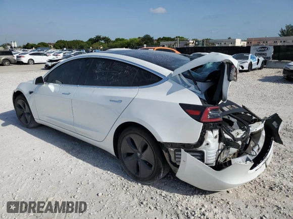 2020 Tesla Model 3 Standard Range Plus z VIN 5YJ3E1EA3LF632566, wystawiony jako Copart lot #56416625 z przebiegiem Nie podano mil oraz Nie do naprawy • Non repairable. Historia ofert i sprzedaży dostępna na DreamBid. Obrazek 2.
