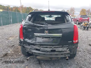 2015 Cadillac SRX z VIN 3GYFNAE30FS515953, wystawiony jako IAAI lot #40562508 z przebiegiem 163 112 mil mil oraz . Historia ofert i sprzedaży dostępna na DreamBid. Obrazek 17.