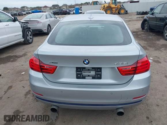 2015 BMW 4 Series 435i xDrive z VIN WBA4B3C58FD670236, wystawiony jako IAAI lot #41364258 z przebiegiem 126 362 mil mil oraz . Historia ofert i sprzedaży dostępna na DreamBid. Obrazek 16.