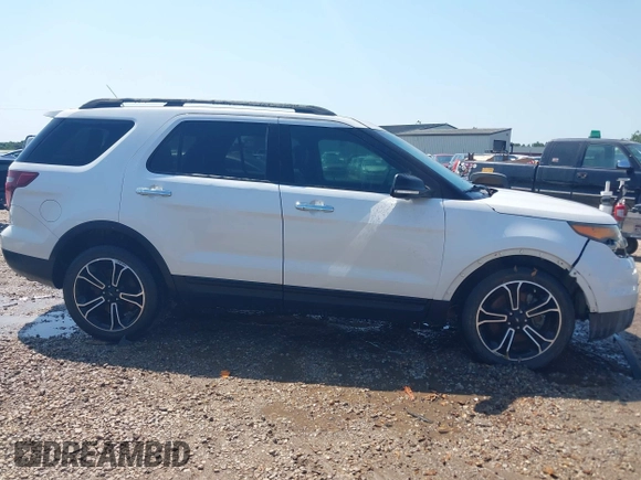2014 Ford Explorer Sport z VIN 1FM5K8GT6EGC32434, wystawiony jako IAAI lot #42571931 z przebiegiem 170 558 mil mil oraz . Historia ofert i sprzedaży dostępna na DreamBid. Obrazek 13.