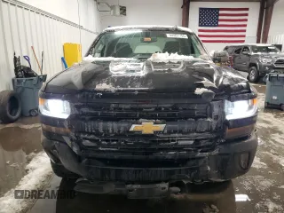 2018 Chevrolet Silverado 1500 LT with VIN 1GCVKRECXJZ337506, listed as a Copart auction lot 44957755 with 110,741 mi miles and Salvage Title. Bid and sale history available at DreamBid. Image 5.