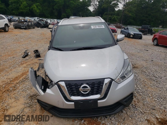 2020 Nissan Kicks SV z VIN 3N1CP5CV7LL555051, wystawiony jako Copart lot #58018605 z przebiegiem 33 326 mil mil oraz Szkoda całkowita • Salvage title. Historia ofert i sprzedaży dostępna na DreamBid. Obrazek 5.