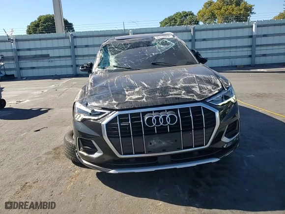 2020 Audi Q3 Premium Plus with VIN WA1BECF30L1103506, listed as a Copart auction lot 83154914 with 31,094 mi miles and Non Repairable. Bid and sale history available at carsss.com. Image 12.