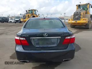 2007 Lexus LS 460 L с VIN JTHGL46F075002562, выставлен на аукционе IAAI как лот 42110316 с пробегом Не указан миль и . История ставок и продаж доступна на DreamBid. Изображение 17.