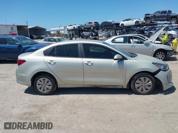 2018 Kia Rio LX with VIN 3KPA24AB2JE137858, listed as a IAAI auction lot 42016321 with 136,728 mi miles. Bid and sale history available at carsss.com. Image 13.