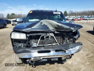 2003 Chevrolet Silverado 1500 with VIN 2GCEK19T731311968, listed as a Copart auction lot 46598115 with 375,441 mi miles and Clean Title. Bid and sale history available at carsss.com. Image 5.