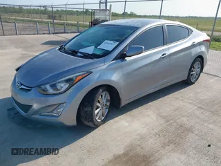 2015 Hyundai Elantra SE z VIN 5NPDH4AE8FH598295, wystawiony jako IAAI lot #42016527 z przebiegiem 119 958 mil mil oraz . Historia ofert i sprzedaży dostępna na DreamBid. Obrazek 17.
