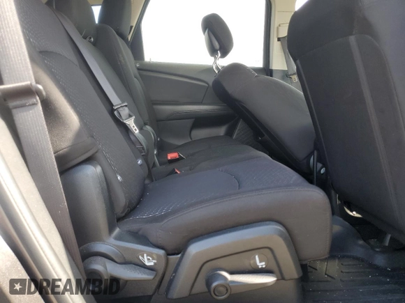 2017 Dodge Journey SXT with VIN 3C4PDDBG7HT592595, listed as a Copart auction lot 60960865 with 116,219 mi miles and Salvage title. Bid and sale history available at DreamBid. Image 11.