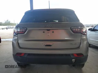 2019 Jeep Compass Altitude with VIN 3C4NJDBB3KT599863, listed as a Copart auction lot 57561965 with 72,482 mi miles and Salvage title. Bid and sale history available at DreamBid. Image 6.