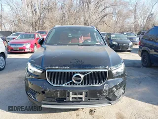 2020 Volvo XC40 Momentum with VIN YV4162UK5L2196730, listed as a IAAI auction lot 41777418 with 43,465 mi miles and . Bid and sale history available at DreamBid. Image 12.