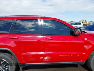 2018 Jeep Grand Cherokee Trailhawk с VIN 1C4RJFLG3JC399051, выставлен на аукционе IAAI как лот 42359437 с пробегом 70 956 миль миль и . История ставок и продаж доступна на DreamBid. Изображение 14.