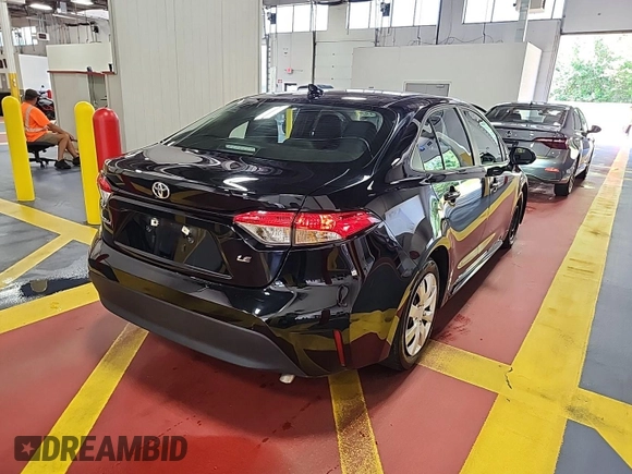 2024 Toyota Corolla LE z VIN 5YFB4MDEXRP128517, wystawiony jako IAAI lot #42852699 z przebiegiem 36 111 mil mil oraz . Historia ofert i sprzedaży dostępna na DreamBid. Obrazek 6.