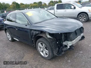 2018 Audi Q5 Premium Plus with VIN WA1BNAFY3J2095957, listed as a IAAI auction lot 40531503 with 64,195 mi miles. Bid and sale history available at carsss.com. Image 1.