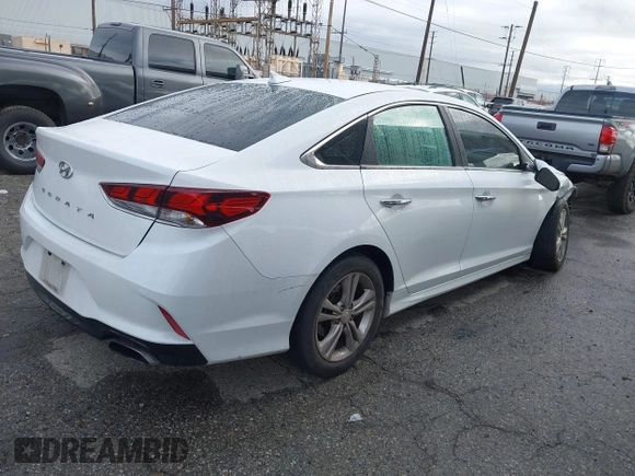 2018 Hyundai Sonata Sport with VIN 5NPE34AF8JH651873, listed as a IAAI auction lot 41777464 with 97,342 mi miles and . Bid and sale history available at carsss.com. Image 4.