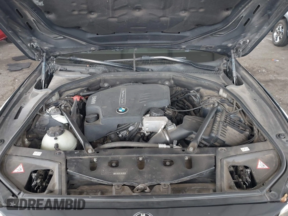 2014 BMW 5 Series 528i with VIN WBA5A5C59ED502669, listed as a IAAI auction lot 42137288 with 241,278 mi miles. Bid and sale history available at carsss.com. Image 10.